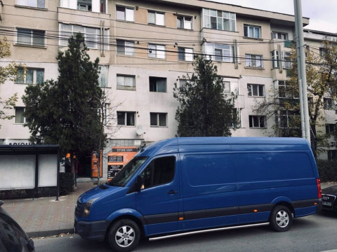 Transport marfa, mutari, debarasari, relocari manipulanti